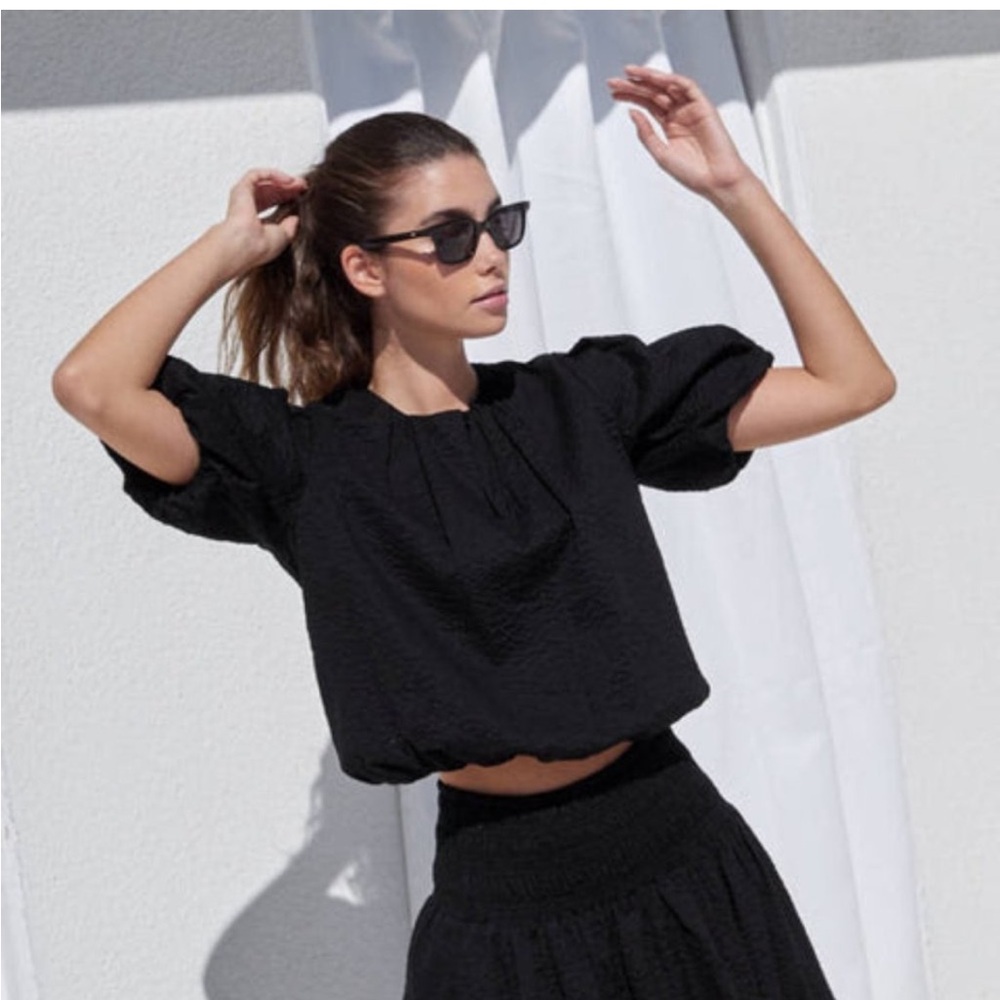 AYR The Puff Puff Sleeve Top Black Crinkle